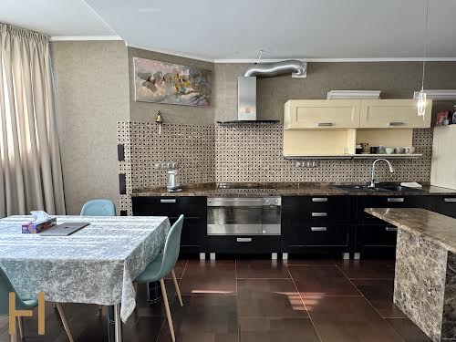 квартира за адресою Срібнокільська вул., 22