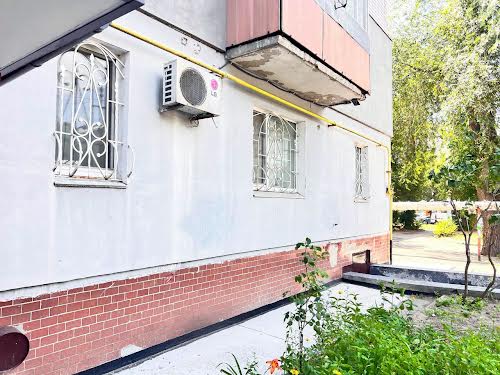 комерційна за адресою Яскрава вул. (Тверська), 17