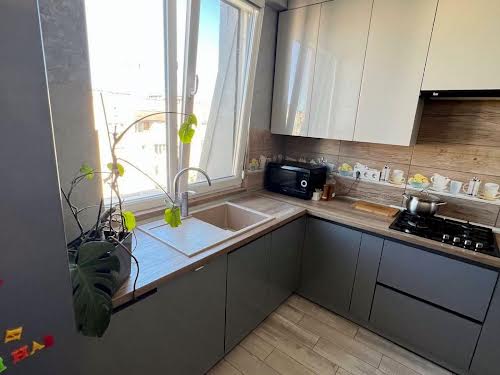 квартира за адресою Михайла Грушевського вул., 82/25