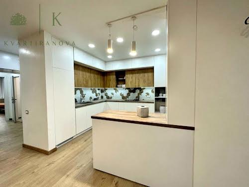 квартира за адресою Скоропадского, 8