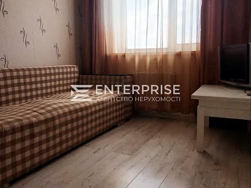 квартира за адресою Соборна вул., 103/15
