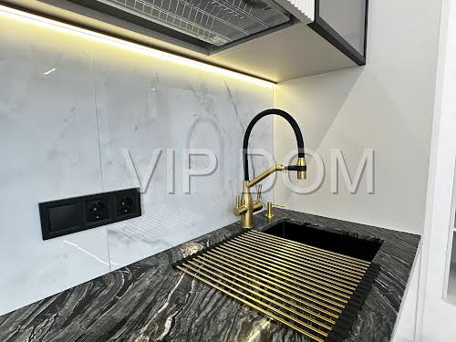 квартира за адресою Генуезька вул., 3В