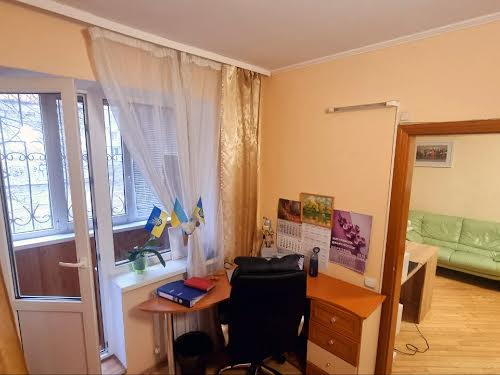 коммерческая по адресу Чистяковская ул., 7