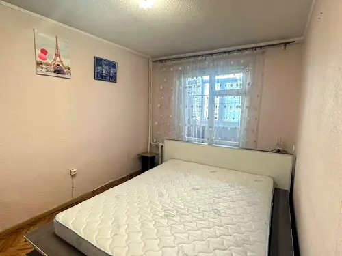 квартира за адресою Космонавтів вул., 26