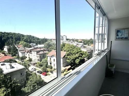 квартира по адресу Крушельницких ул., 12