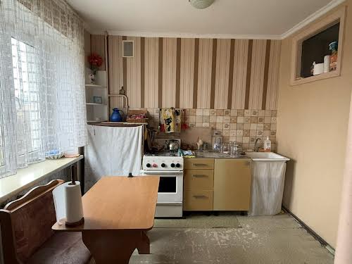 квартира за адресою Євгена Танцюри вул., 59