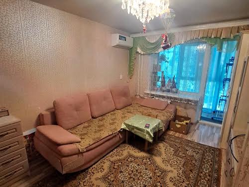 квартира за адресою вул. Прикордонна, 80