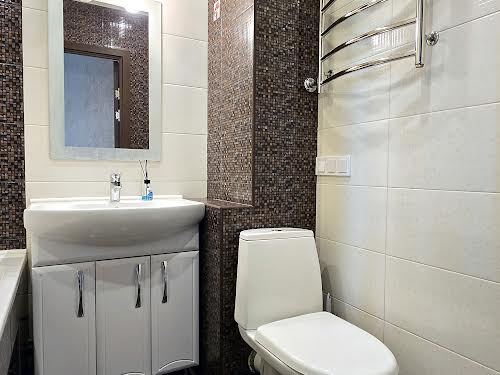 квартира за адресою Нескорених вул., 17