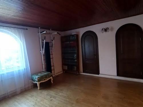 будинок за адресою Горіхова вул.