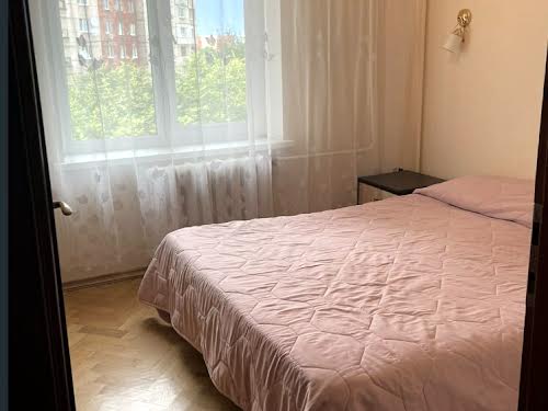 квартира за адресою Зубрівська вул., 36