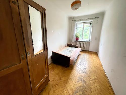 квартира за адресою Миру вул., 13