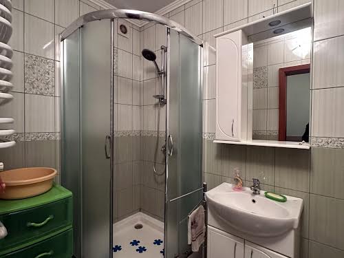 квартира за адресою Угорницька вул., 10а