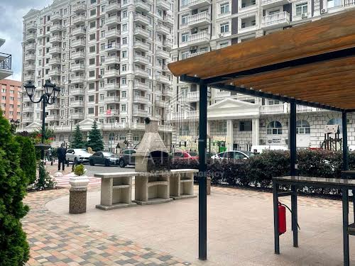 квартира за адресою Михайла Максимовича вул. (Онуфрія Трутенка), 24-Б
