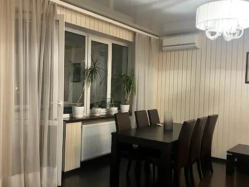 квартира по адресу Ревуцкого ул., 9