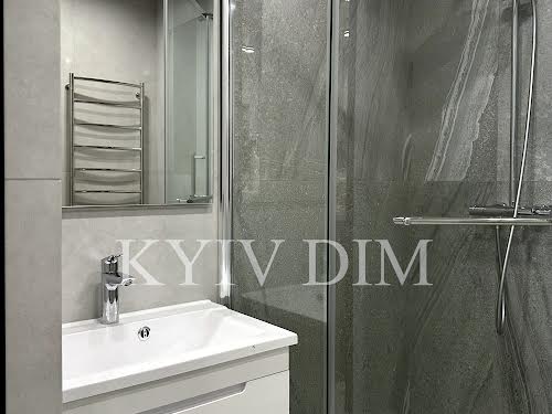 квартира по адресу Салютная ул., 2