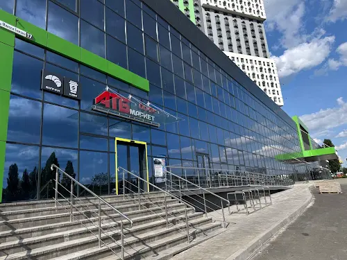 коммерческая по адресу Миколы Бажана просп., 17-А