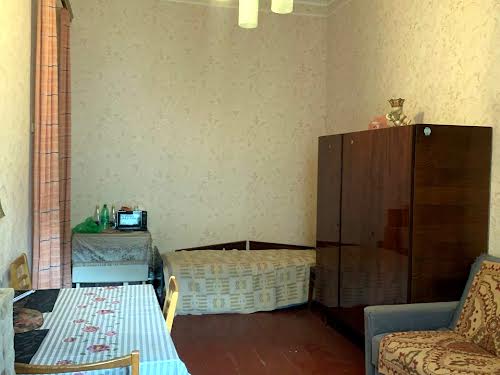квартира за адресою Почайнинська вул., 23