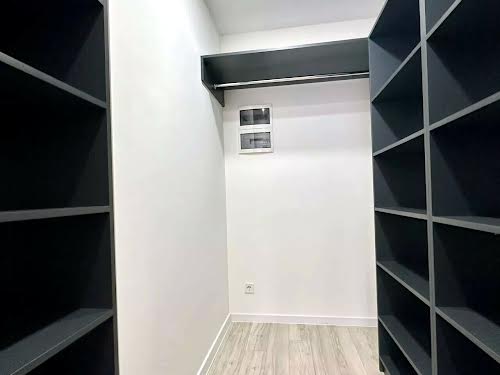 квартира за адресою Височана вул., 18