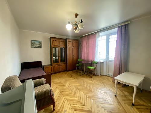 квартира за адресою Загорівська вул. (Багговутівська), 38