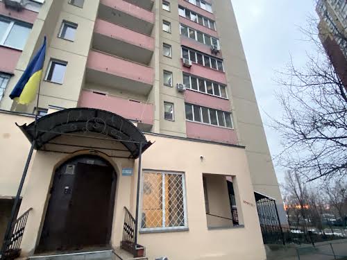 квартира за адресою Милославська вул., 12-А