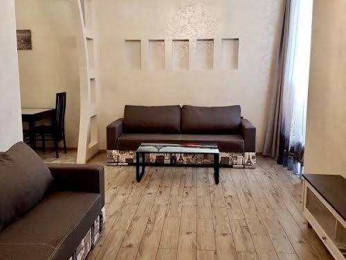 квартира по адресу Французский бульв., 60в