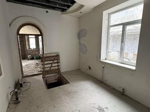 квартира за адресою Богдана Хмельницького вул., 10