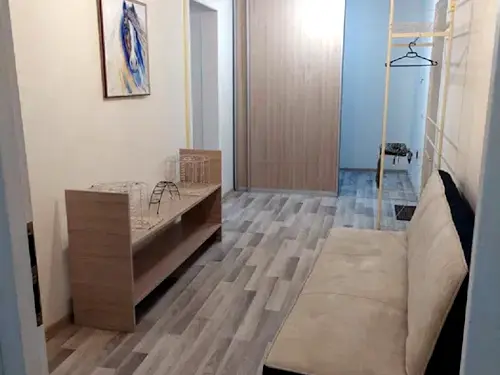 квартира за адресою Дніпровська набережна вул., 19-А