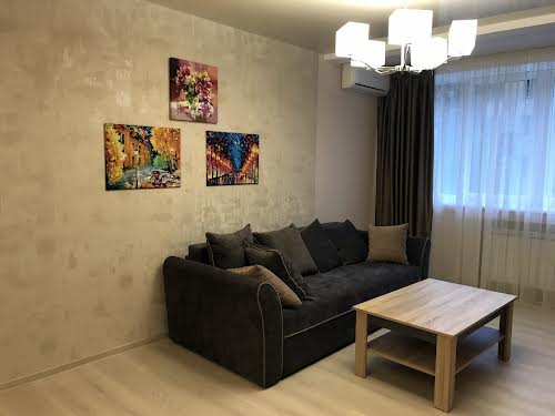 квартира за адресою Богдана Хмельницького вул., 39