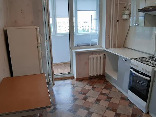 квартира за адресою Машиностроителей, 1Б