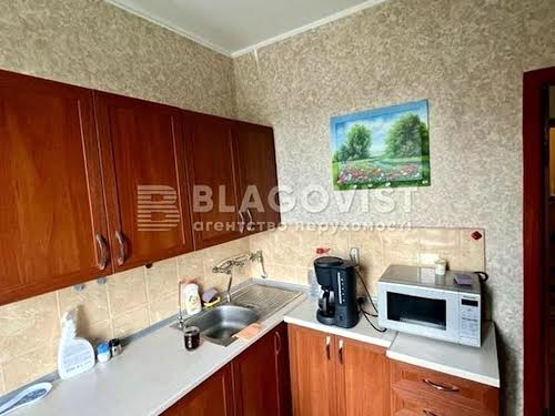 квартира за адресою Голосіївський просп. (40-річчя Жовтня), 74