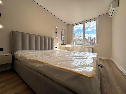 квартира за адресою Степана Бандери вул., 79