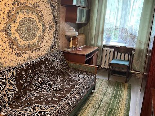 квартира за адресою Молодіжна вул., 5