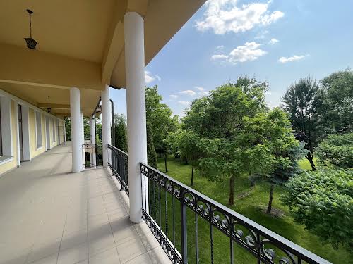 будинок за адресою Центральна