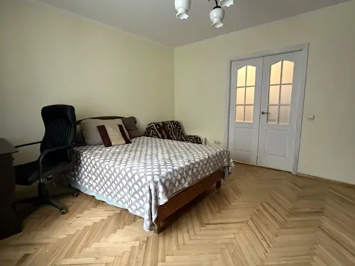 квартира за адресою Київ, Авіаконструктора Антонова вул., 7