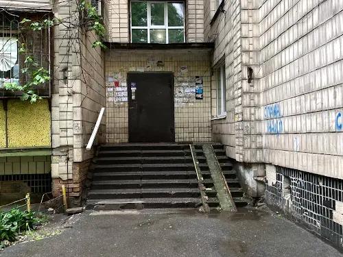 квартира за адресою Любомира Гузара просп. (Космонавта Комарова), 17-А