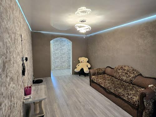 квартира за адресою Озерна вул. (Червоних Майовщиків), 35