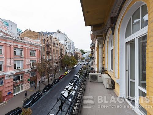 квартира по адресу Городецкого архитектора ул., 10/1