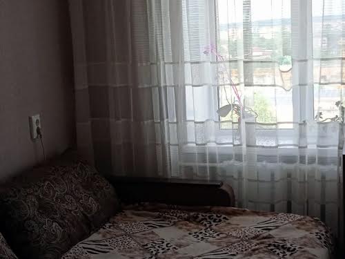 комната по адресу Молодіжна ул., 15/1