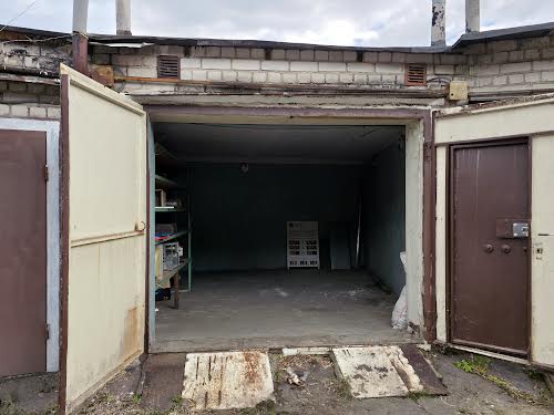 коммерческая по адресу Крестьянский спуск, 3-А