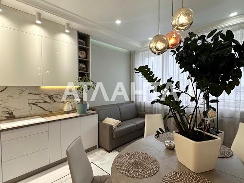 квартира за адресою Канатна вул., 122
