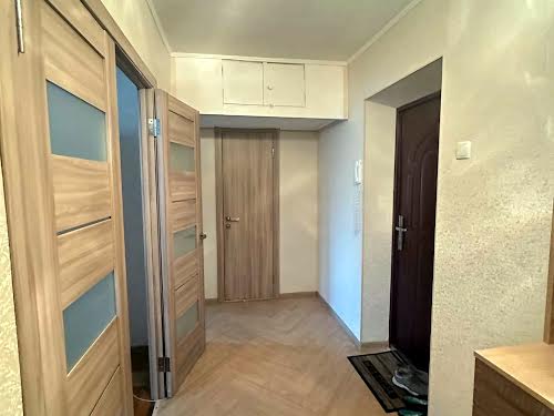 квартира за адресою Космонавтів вул., 26