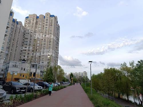 квартира по адресу Киев, Драгоманова, 31Б