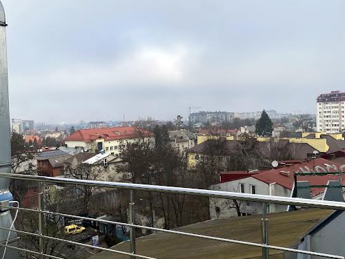 комерційна за адресою Василіянок вул., 6