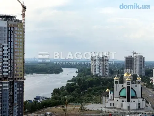 квартира за адресою Раїси Окіпної вул., 10-Б