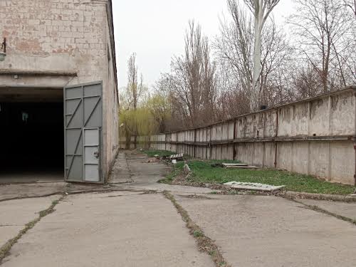 комерційна за адресою Жовті Води, Підїзна, 1А