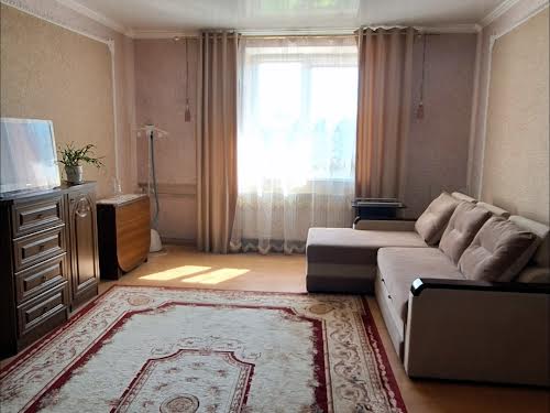 квартира по адресу Л.Гузара, 15 а