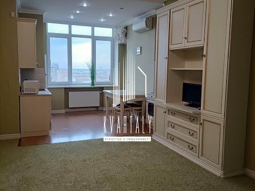квартира за адресою Коновальца Евгения, 32в