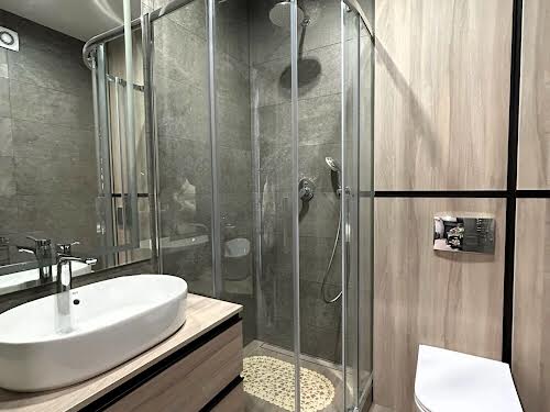 квартира за адресою Молодіжна вул., 7