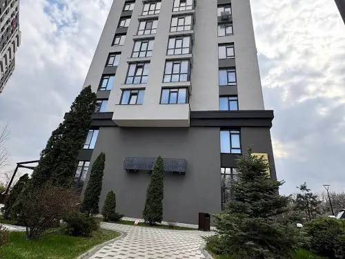 квартира за адресою Любомира Гузара просп. (Космонавта Комарова), 11