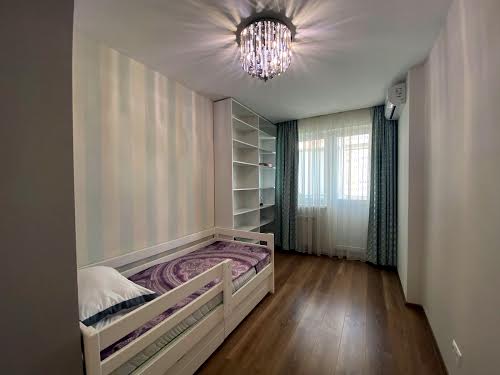 квартира за адресою Юрія Кондратюка вул., 5